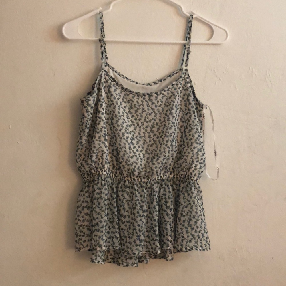 Flowy Top - Picture 2 of 2